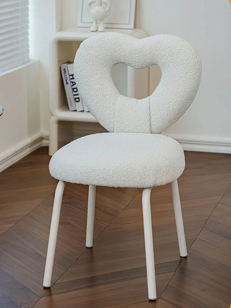 Fluffy Love Makeup Chair