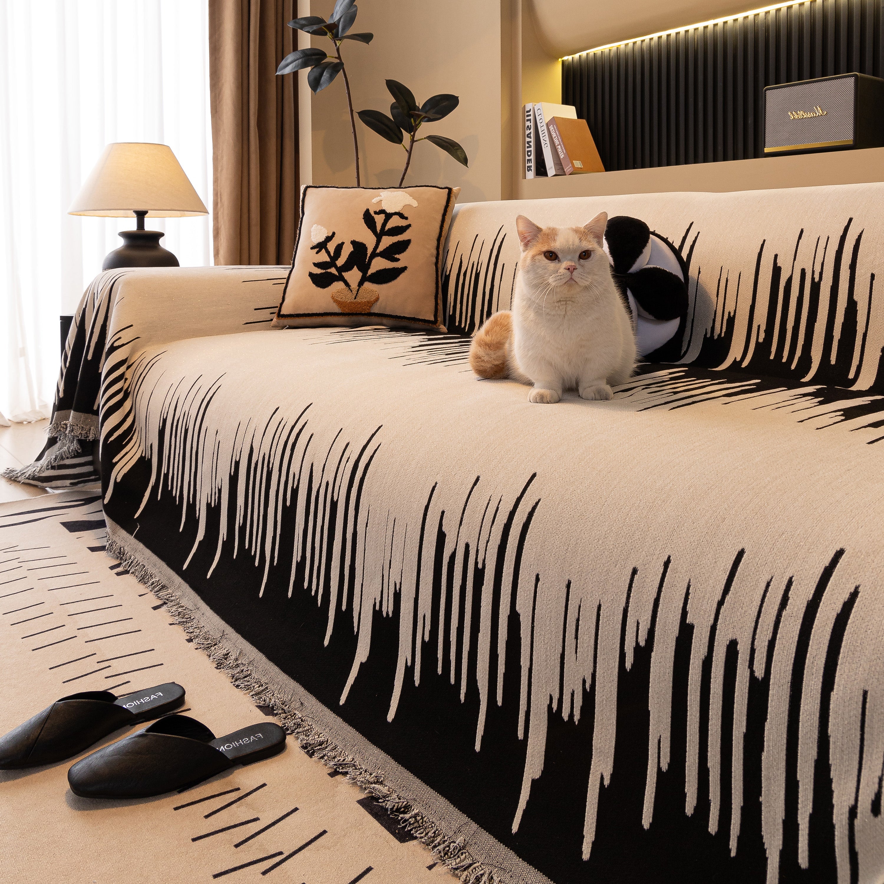 Luxury Throws for Sofas, Versatile Slipcovers & Sofa Covers for Couches and Chairs