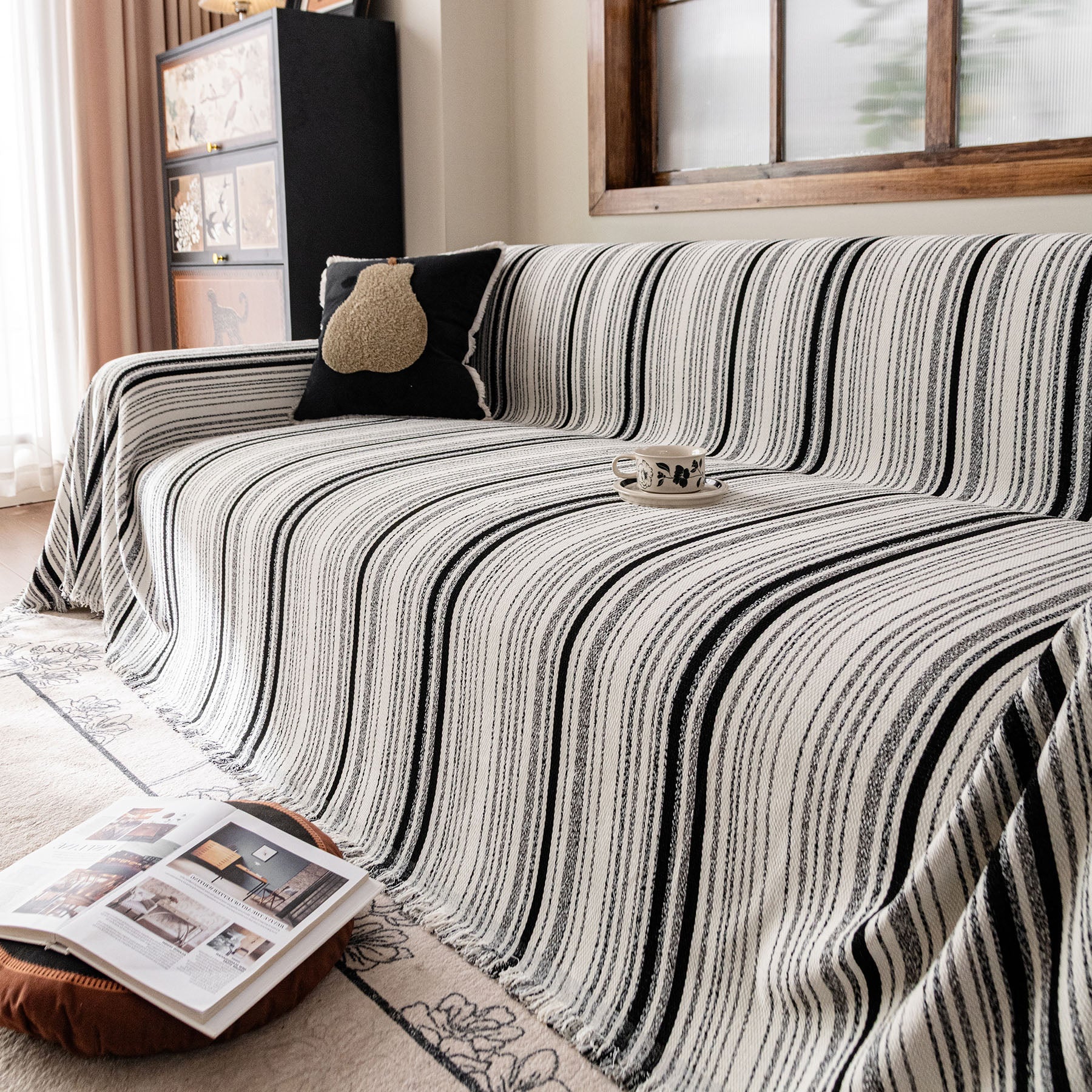 Luxury Cozy Chenille Sofa Cover Throw, Elegant Striped Soft Textured Couch Blanket