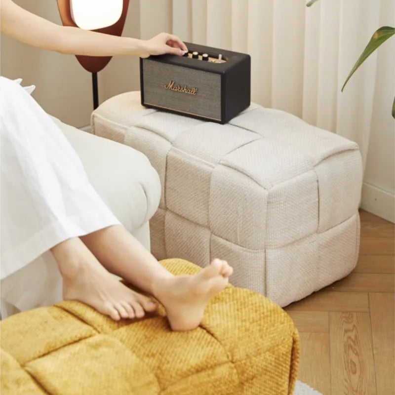 MOMO Chenille Mesh Red Woven Bench Short Stool Shoe Changing Stool Living Room Sofa Stool Household Small Stools