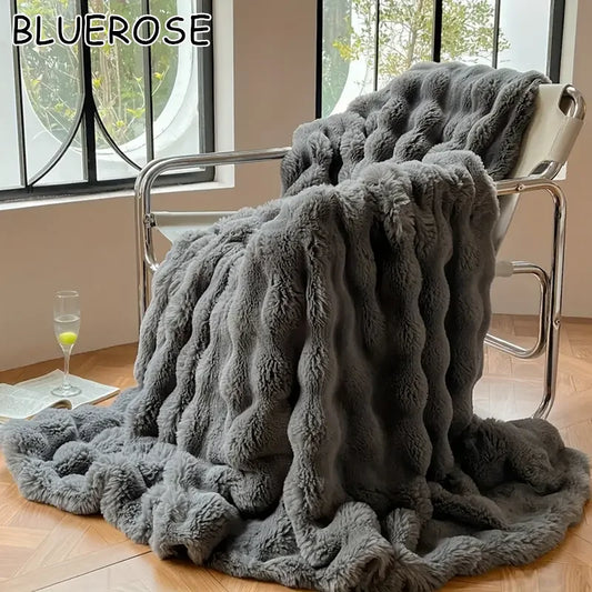 Luxurious Faux Rabbit Fur Reversible Throw Blanket Nap Blanket Air Conditioning Blankets for Beds Office Outdoor Camping Sofa