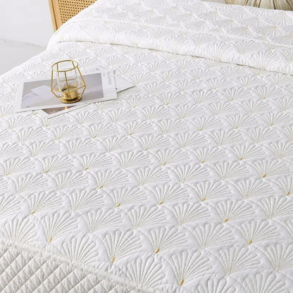 Padded Cotton Quilt Set with Shams, White Embroidered Bedspread on The Bed, Quilted Blanket for Bedroom, Home Bed Cover, 3Pcs