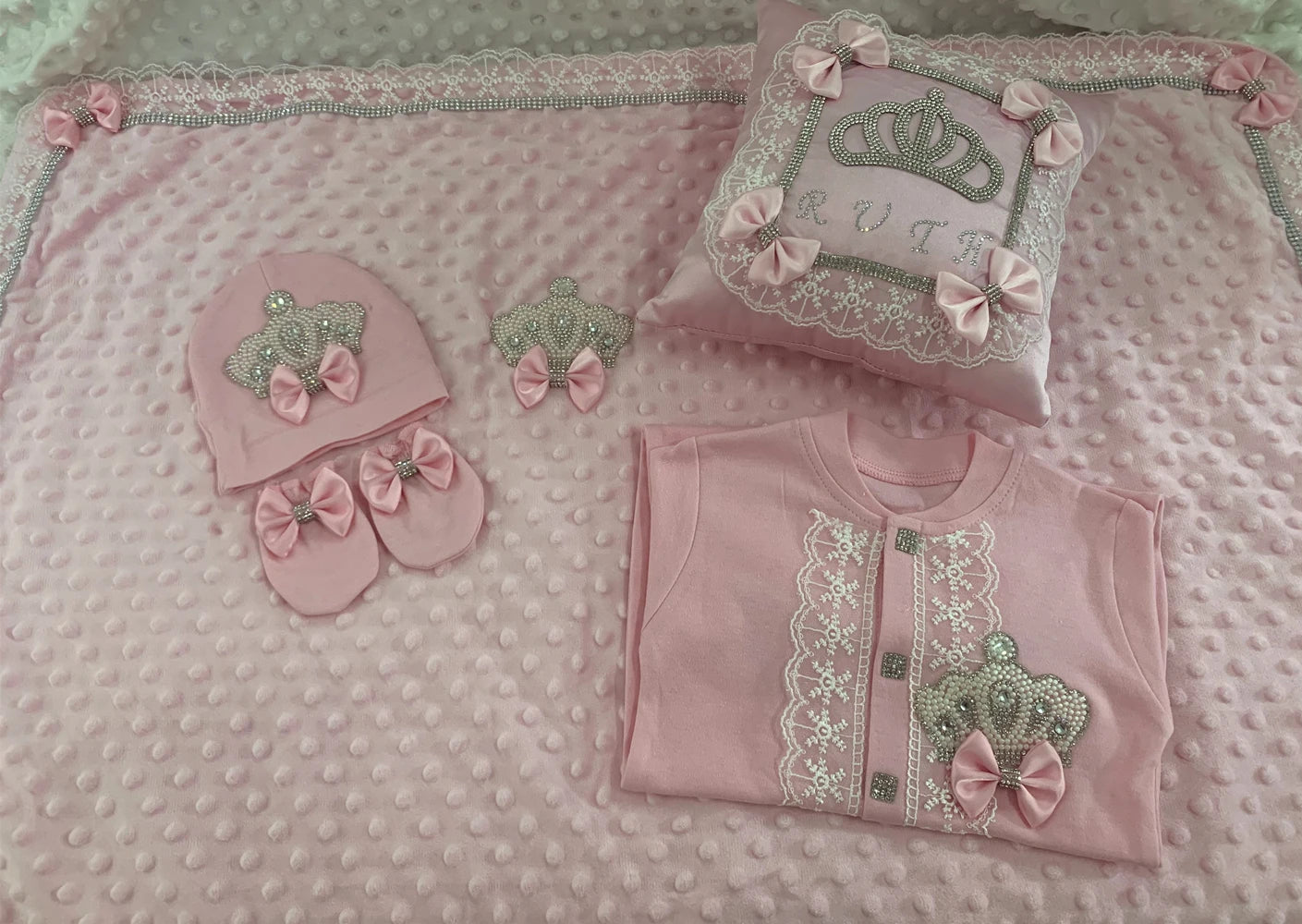 5pcs Baby Girl Outfits Set Welcome Home Hosptial Infant Receiving Blanket Pillow Bed Hat Mittens Romper Set