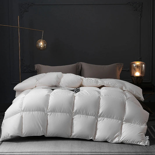 Luxurious Real Goose Down quilts duvets with a bulkiness of 800+ and a cleanliness of 1000+ Soft Comforter Warmth High Grade