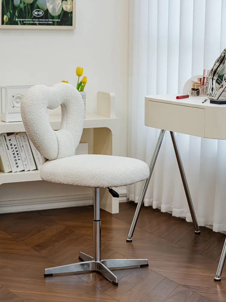 Fluffy Love Makeup Chair