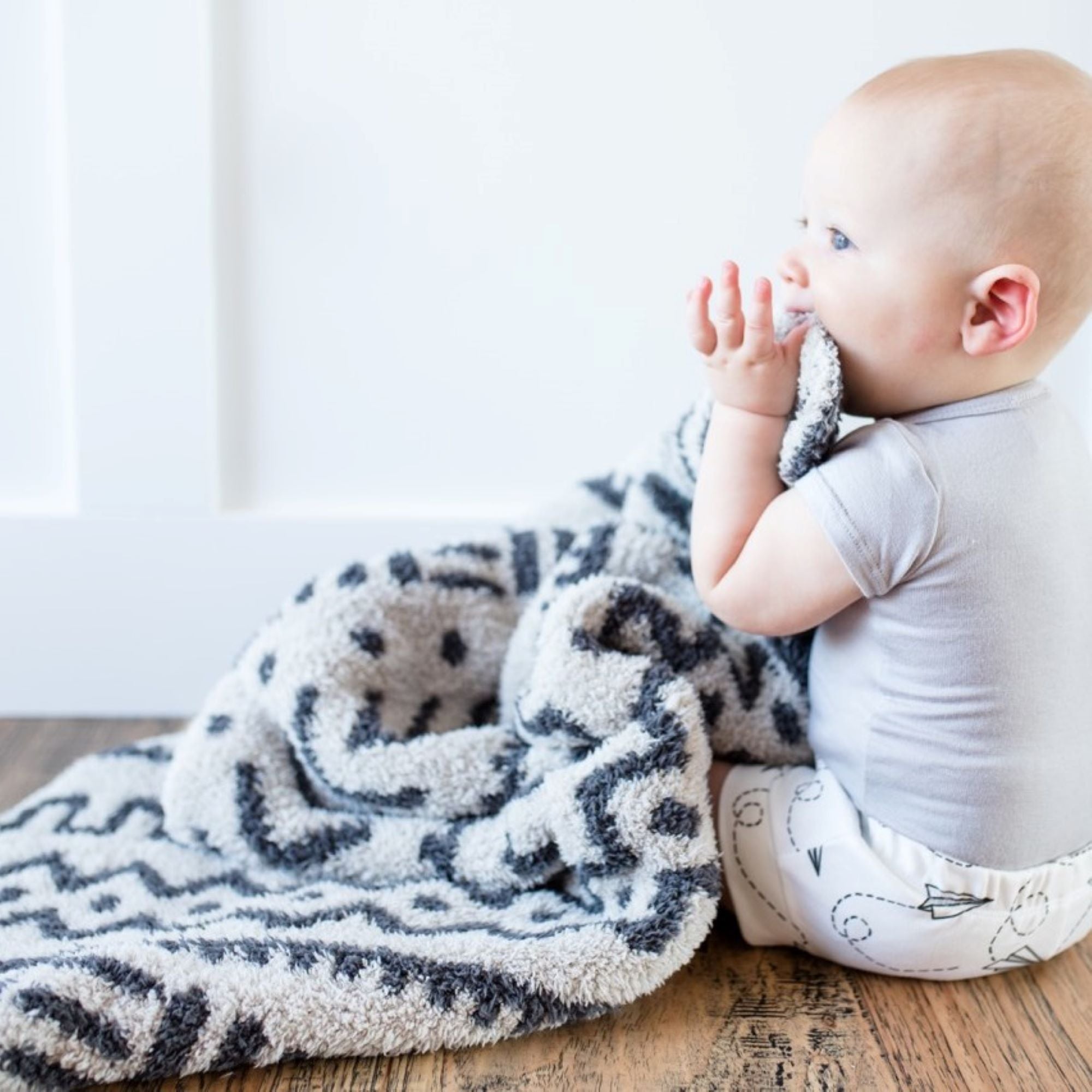 DOUBLE-LAYER BAMBONI® RECEIVING BLANKETS