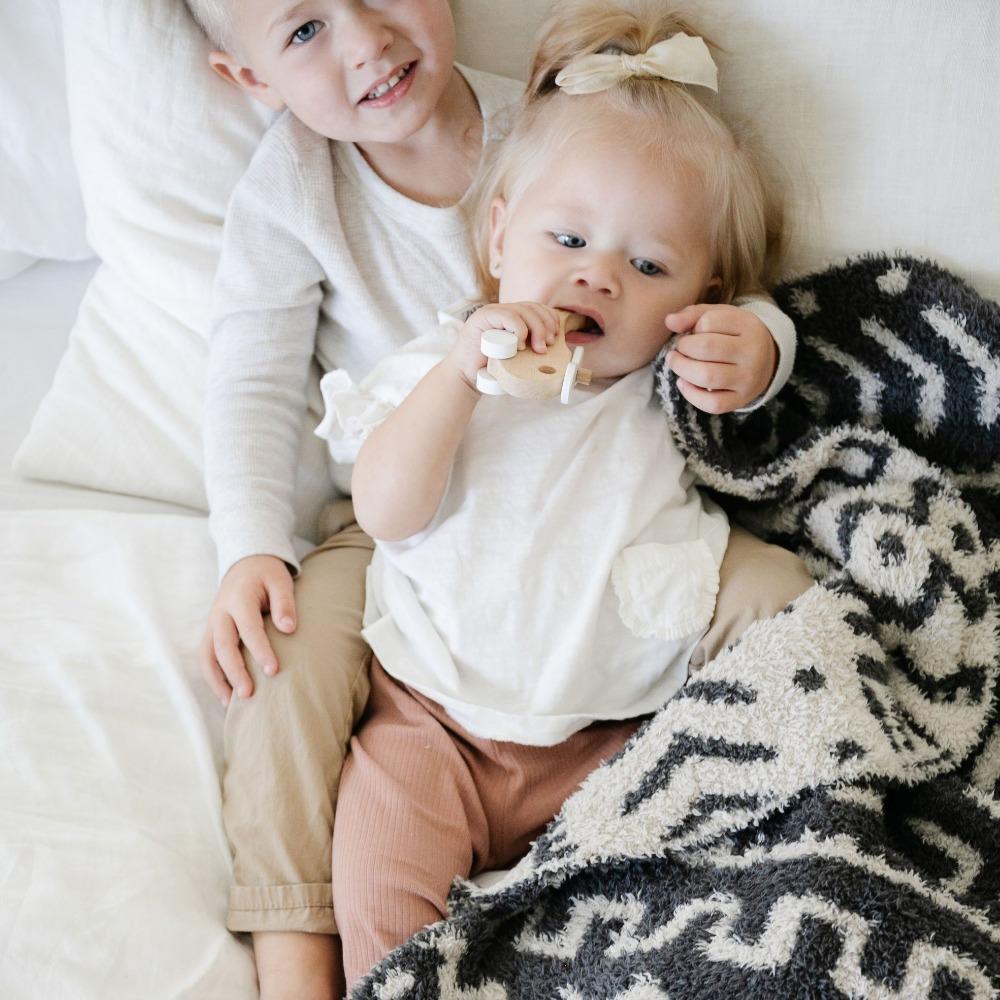 DOUBLE-LAYER BAMBONI® RECEIVING BLANKETS